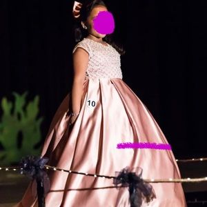 Pageant dress
